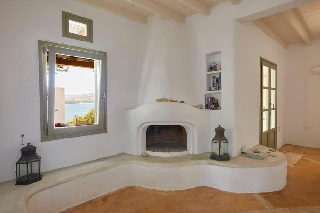 Ochre Dream, Beach Front & Sunset Villa Naousa Bagian luar foto
