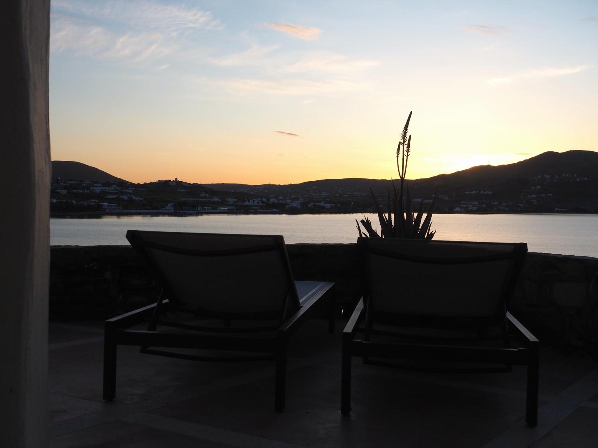 Ochre Dream, Beach Front & Sunset Villa Naousa Ruang foto